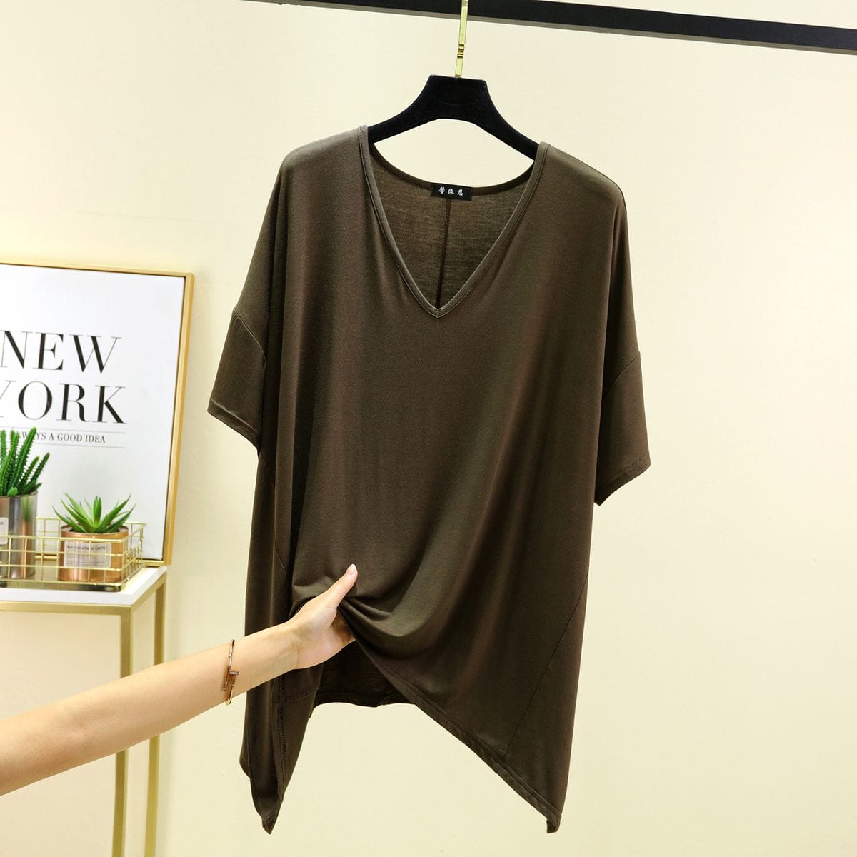Modal Irregular Loose V-Neck T-shirts
