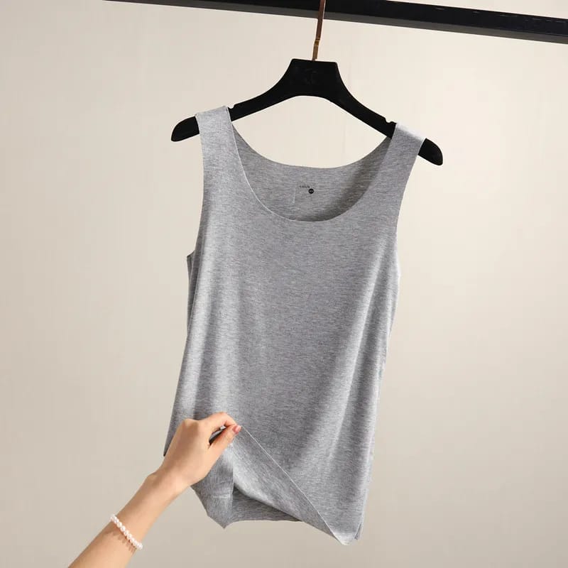 Modal comfy seamless vest for younger lady