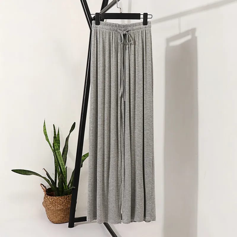 Modal fabrics loose pants with No touch  feel Comfort.